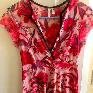 SWEET PEA by Stacy Frati short sleeve CUTE FLORAL TOP